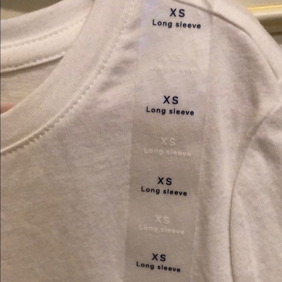 2 Gap kids long sleeve shirts - Picture 2 of 7